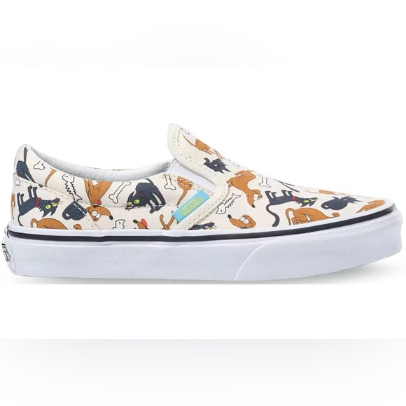 NWT and box VANS CLASSIC SLIP-ON (THE SIMPSONS) size 5 juniors - Picture 2 of 2